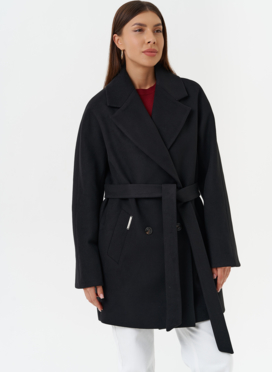 Двубортное пальто с английским воротником