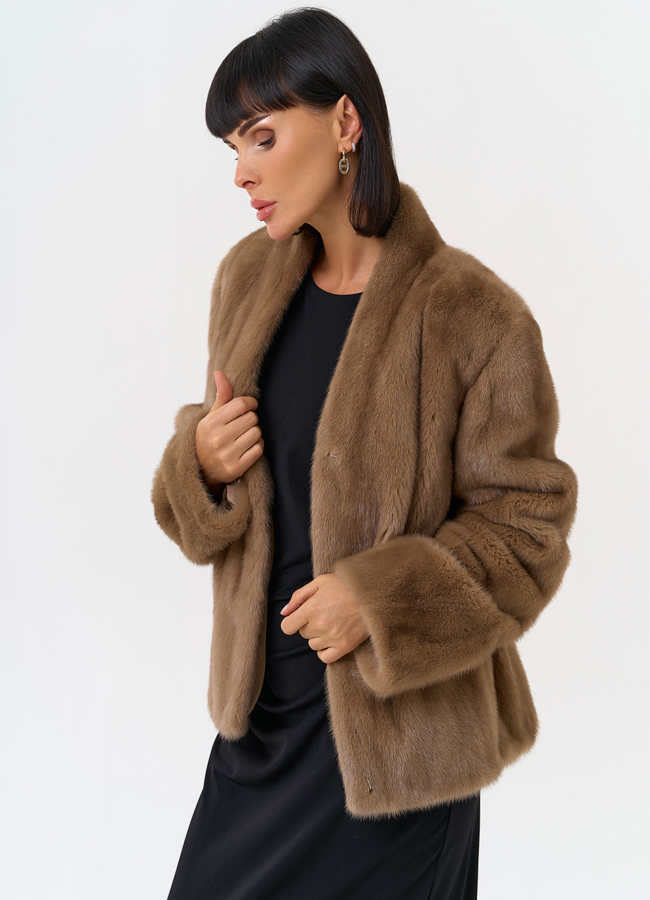 Укороченная шуба из меха норки  модель № 31600 универмаг малина Укороченная шуба из меха норки  модель № 31600 универмаг малина