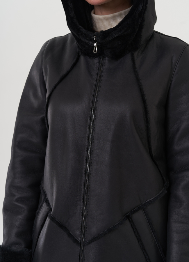 Женская дубленка с капюшоном  модель № 25914 универмаг малина