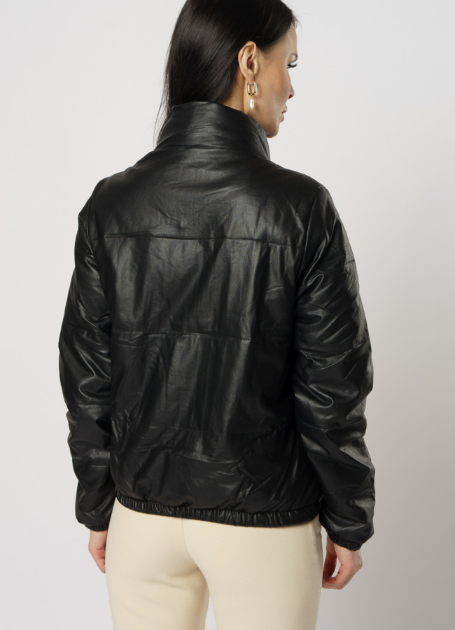 Утепленная куртка из эко кожи черного цвета модель № 20778 универмаг малина