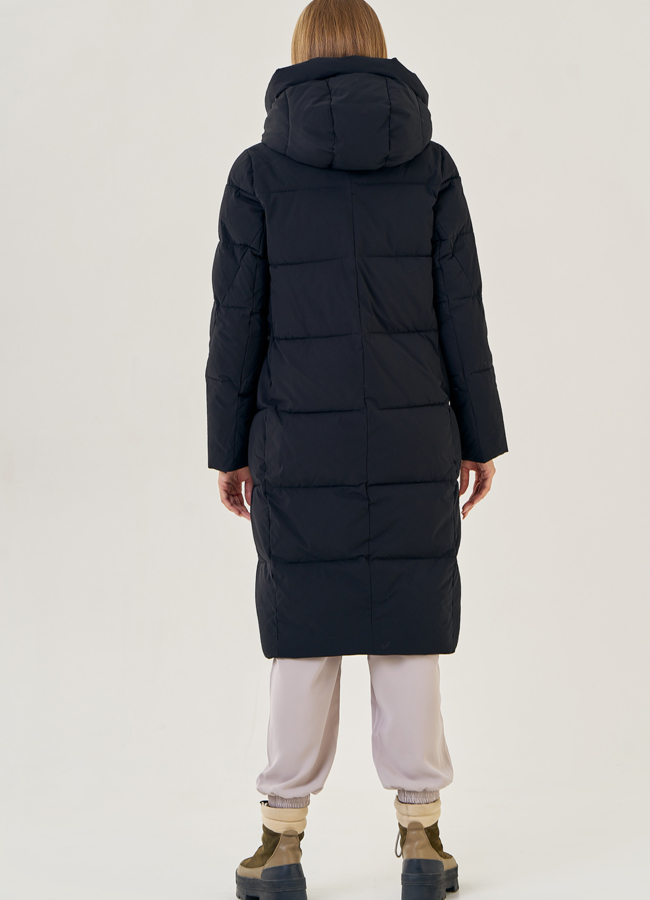 Пуховик женский черного цвета  модель № 23171 универмаг малина