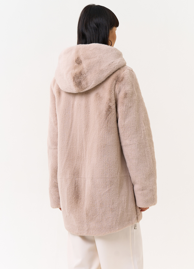 Женская шуба из эко меха с капюшоном модель № 31228 в кредит Женская шуба из эко меха с капюшоном модель № 31228 в кредит