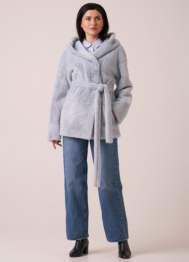 Укороченная двусторонняя шуба из искусственного меха с капюшоном  модель № 18395 меха малина