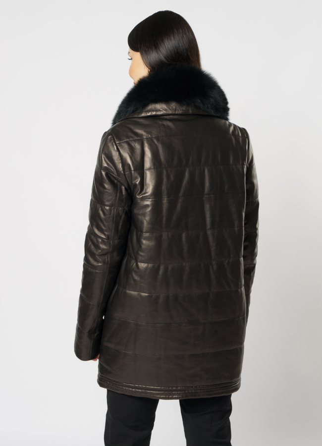 Кожаный пуховик с английским воротником на пуговицах с меховой отделкой  модель № 903 в рассрочку
