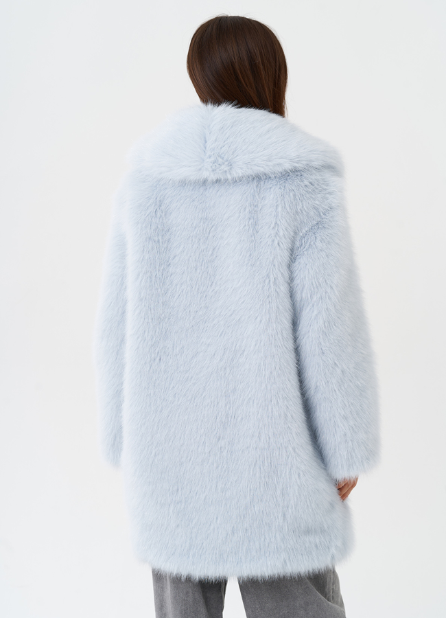 Шуба из эко меха под песца с английским воротником модель № 28681 универмаг малина