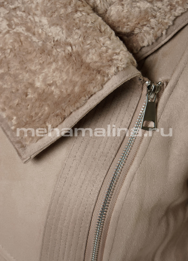 Укороченная дубленка бежевого цвета на молнии модель № 9180 универмаг малина