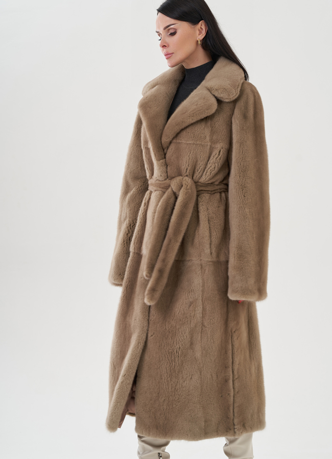 Длинная шуба из норки в цвете пастель модель № 24835 меха малина