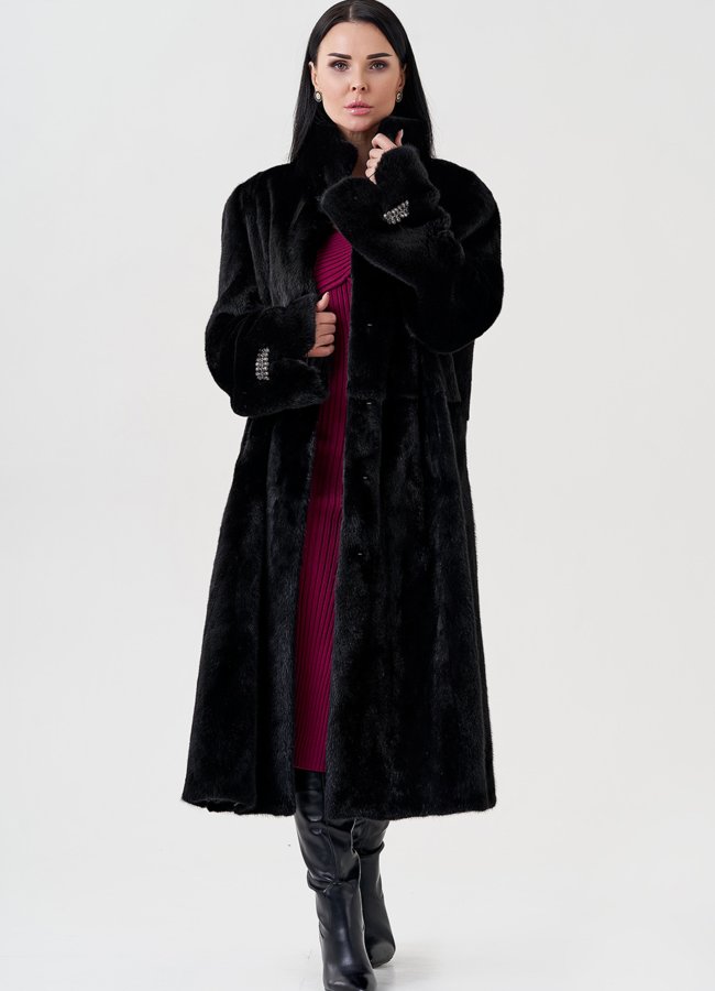 Норковая шуба черного цвета  модель № 23991 универмаг малина