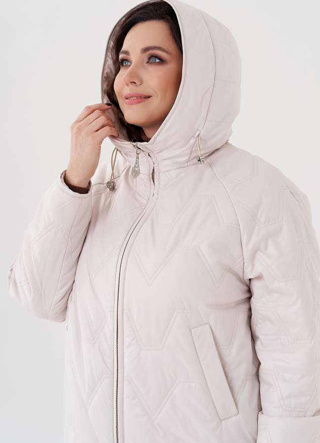 Женское полупальто с капюшоном  модель № 23920 универмаг малина