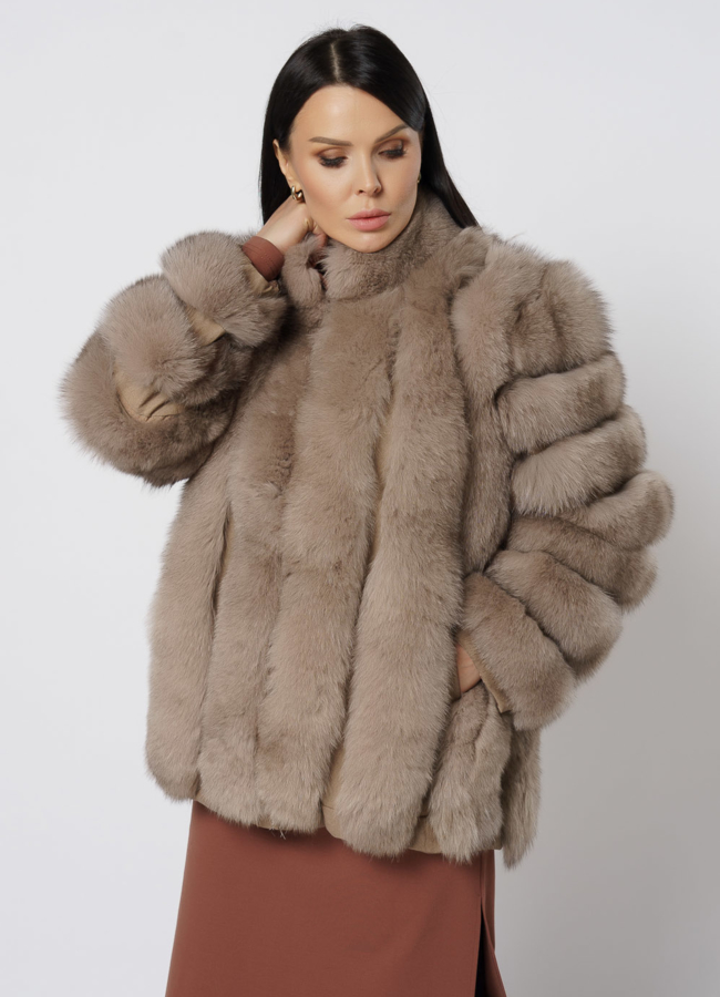 Шуба из песца бежевого цвета модель № 21728 универмаг малина