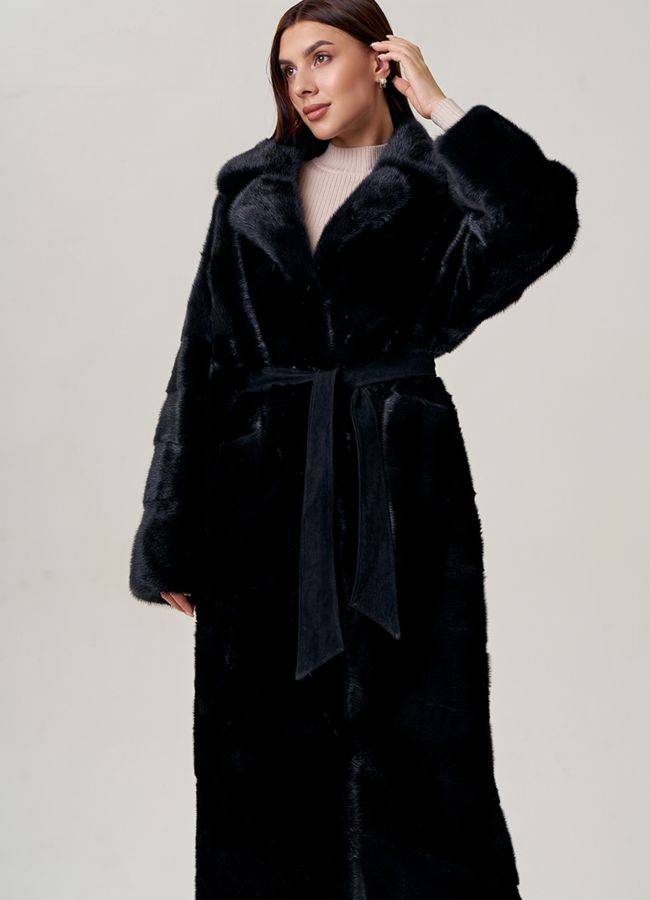 Длинная шуба из норки с английским воротником модель № 2201 в кредит