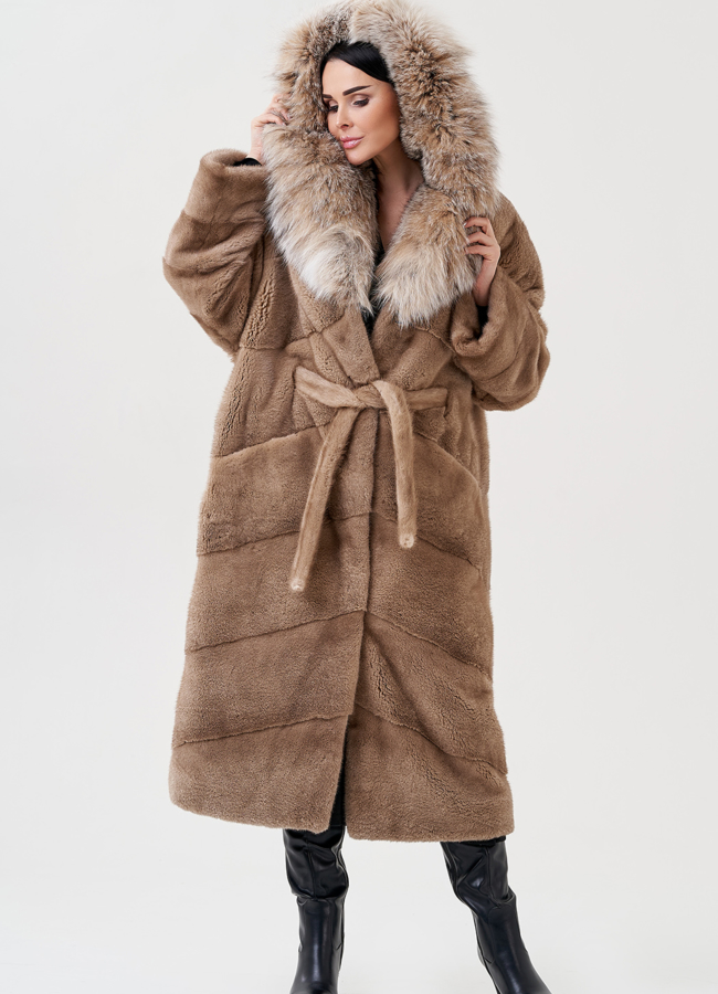 Норковая шуба с рысью модель № 23079 меха малина