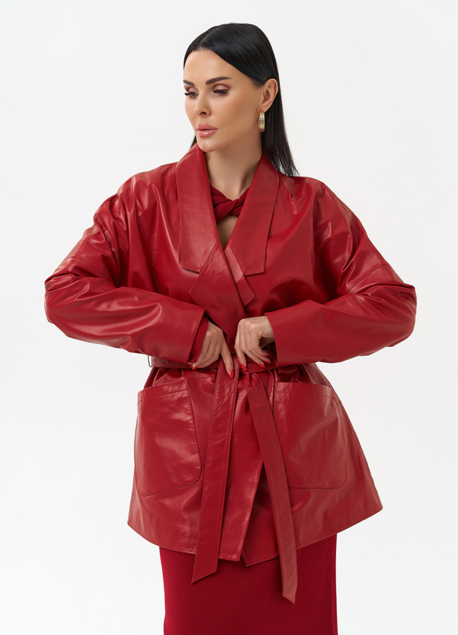 фото Куртка из натуральной кожи красного цвета модель № 30047