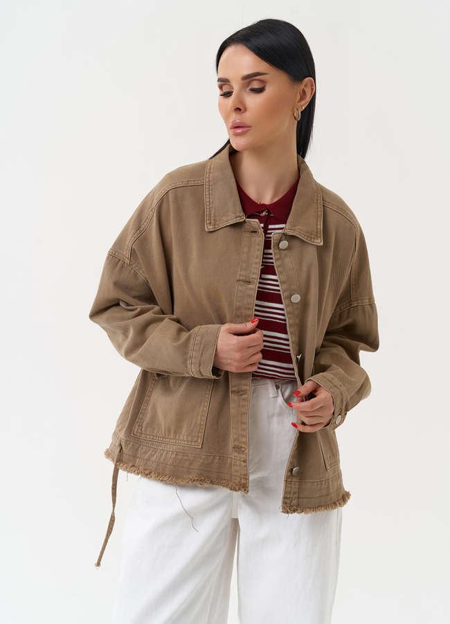 Женская джинсовая куртка коричневого цвета модель № 30409 меха малина