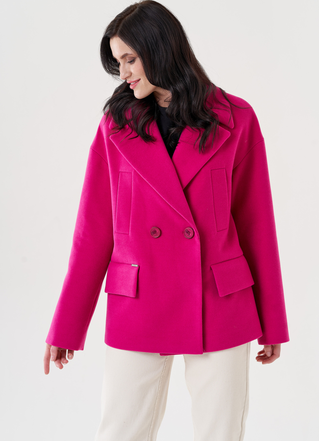 Укороченное женское пальто с английским воротником  модель № 24411 в рассрочку