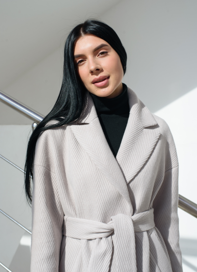 Женское пальто  модель № 22458 универмаг малина