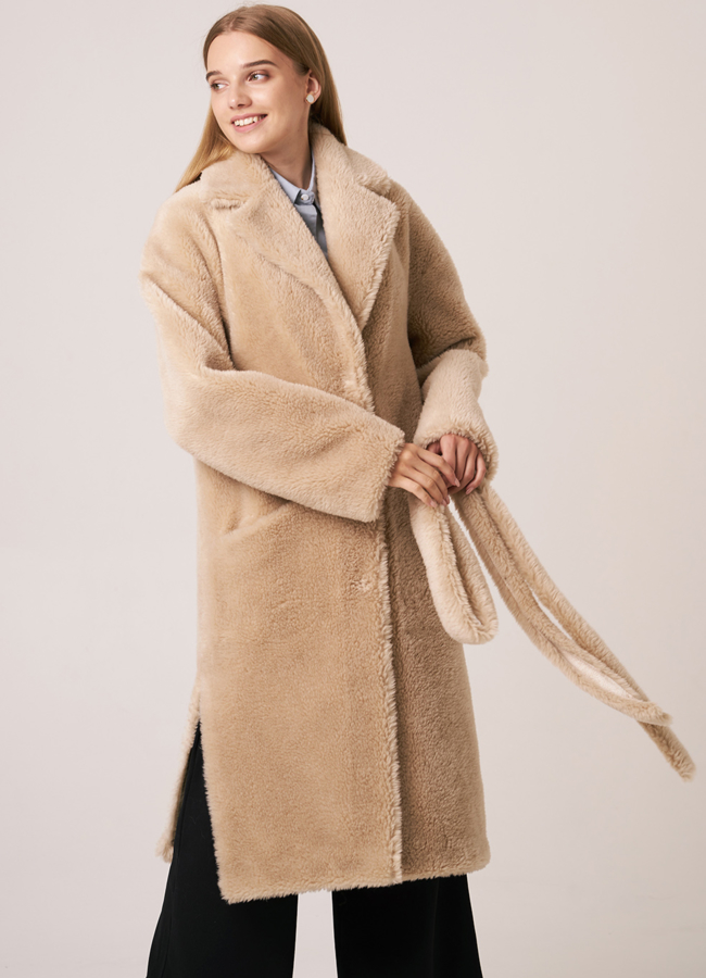 Пальто из овечьей шерсти с английским воротником модель № 2082 универмаг малина