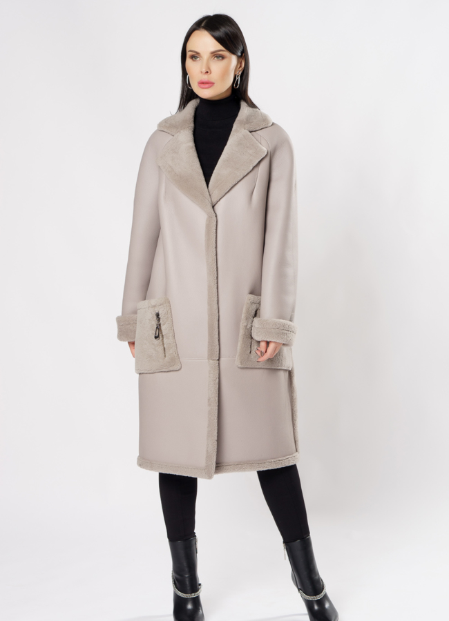 Светлая дубленка с английским воротником модель № 10294 универмаг малина