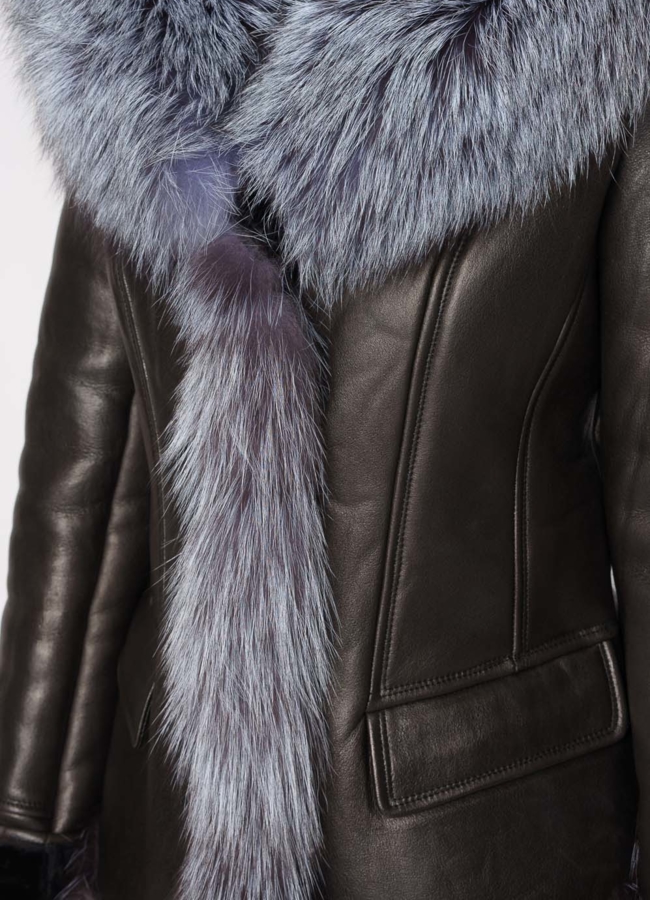 Укороченная дубленка с капюшоном модель № 211 универмаг малина