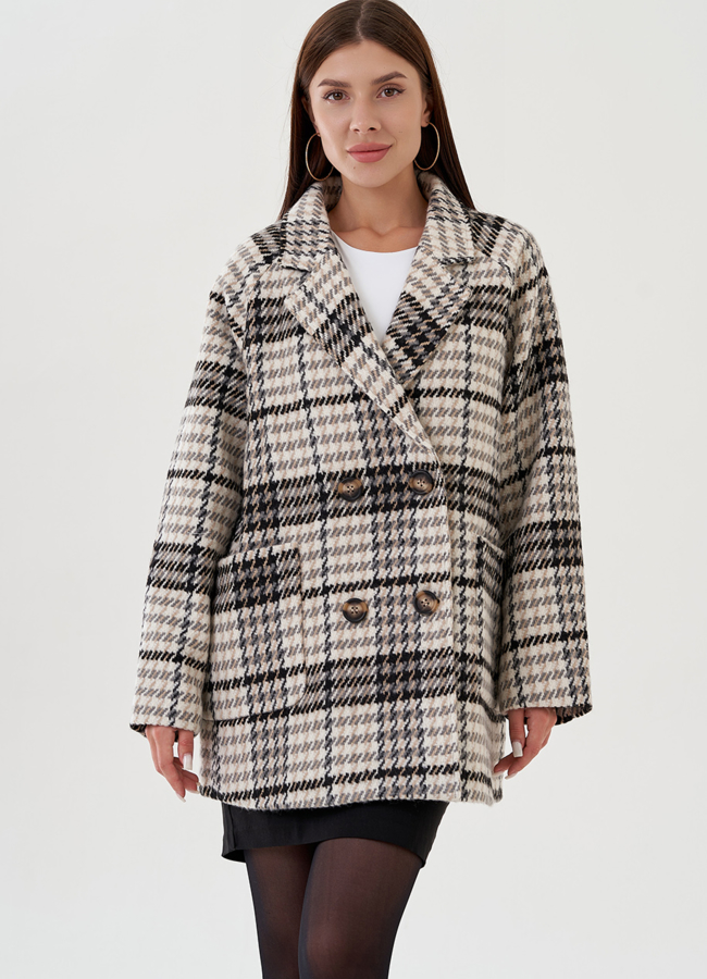 Укороченное двубортное пальто модель № 81425 меха малина