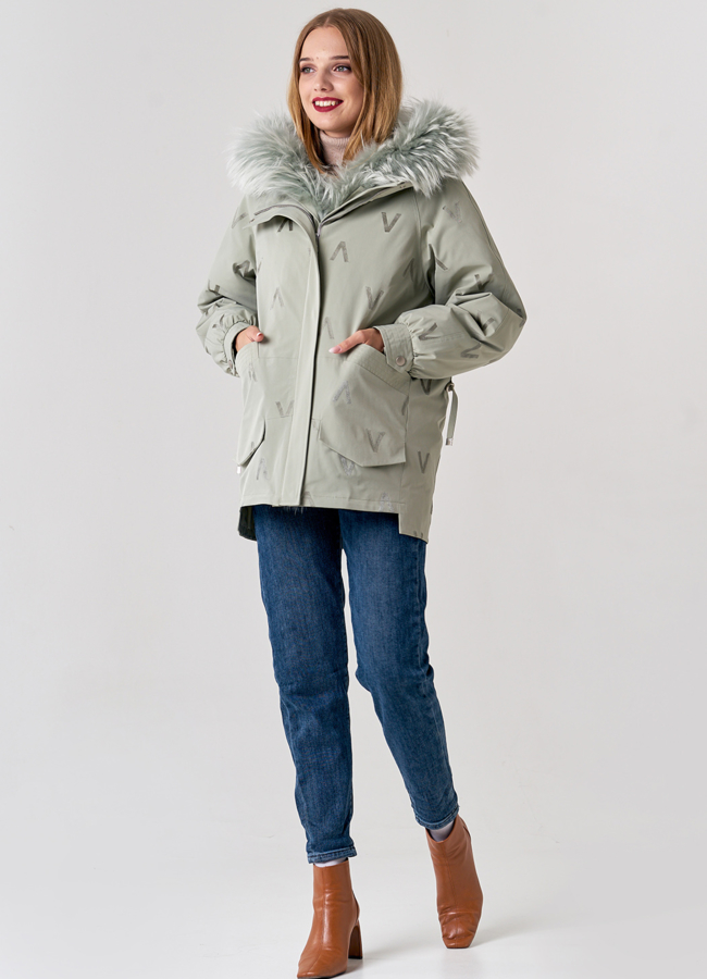 Женская парка оверсайз с вышивкой модель № 21601 в рассрочку