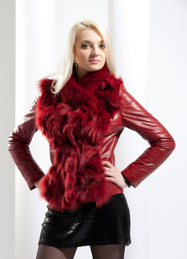 Кожаная куртка с мехом модель № K-8 меха малина