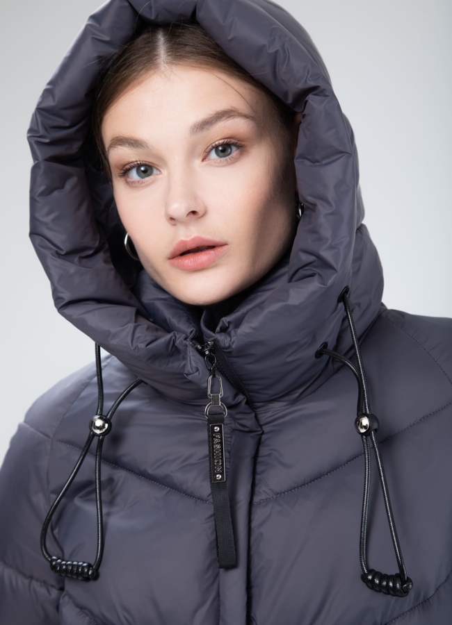 Женский пуховик с капюшоном  модель № 25515 универмаг малина