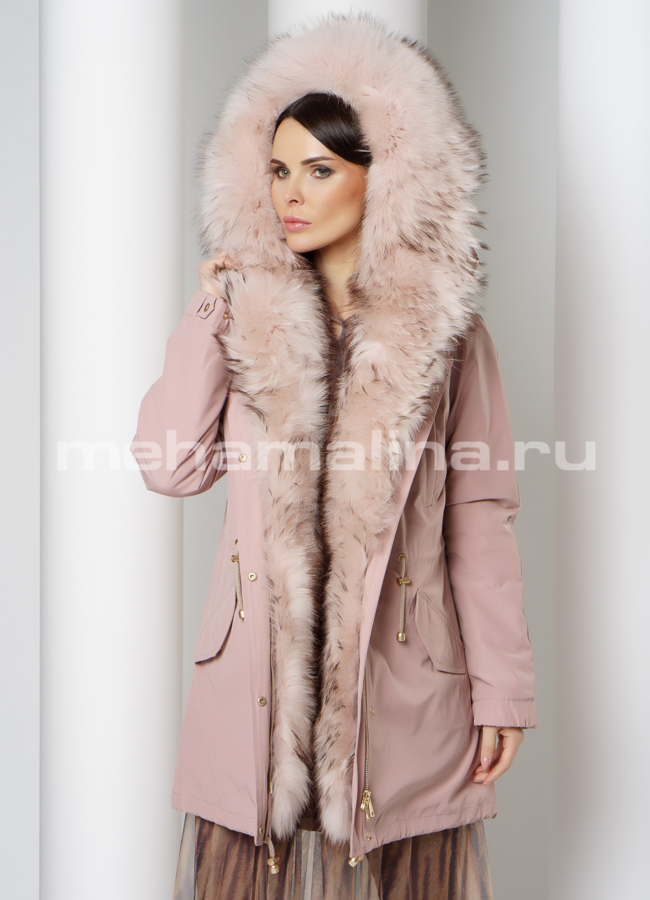Парка в розовом цвете с меховой отделкой  модель № 12260 универмаг малина