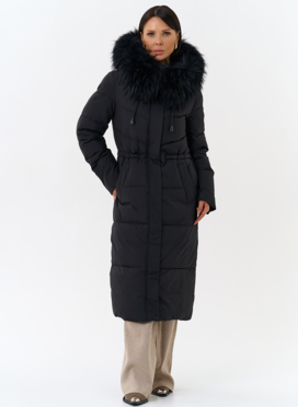 Женский пуховик с капюшоном из меха чернобурки
