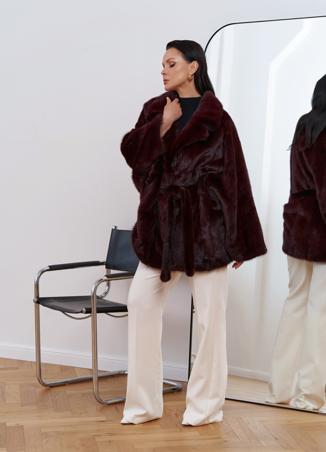 Шуба из меха норки с английским воротником модель № 27592 универмаг малина