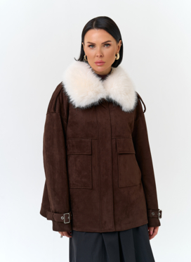 Женская куртка из эко замши с отделкой из эко меха