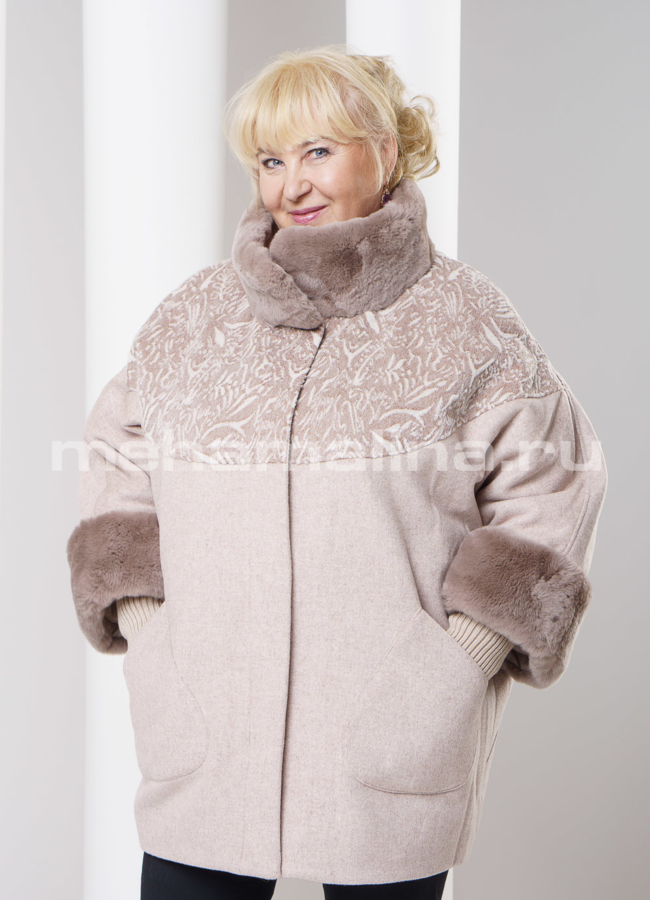 Демисезонное пальто с меховой отделкой модель № BP-21 меха малина