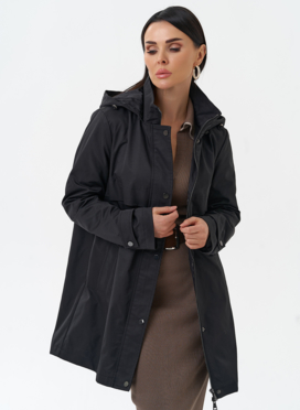 Плащ женский черного цвета с капюшоном