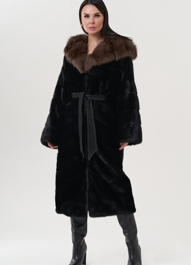 Шуба из норки с капюшоном  из куницы  модель № 25808 универмаг малина