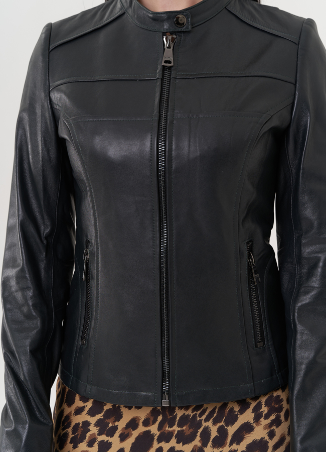 Женская куртка из натуральной кожи модель № 26887 универмаг малина