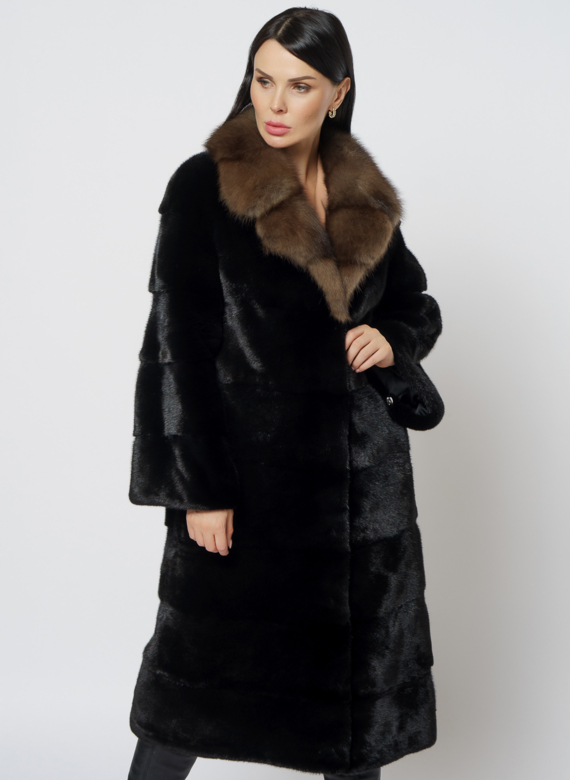Шуба из норки с английским воротником