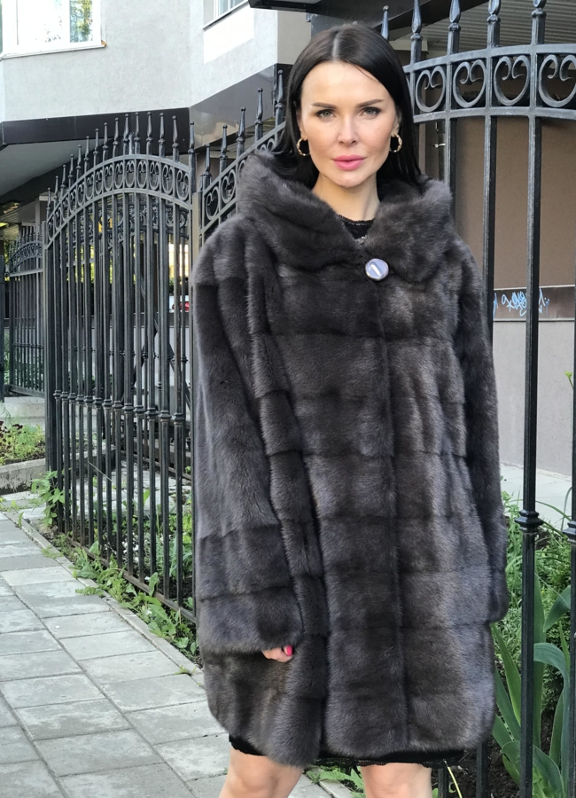 Норковая шуба в цвете графит модель № 8010 в рассрочку