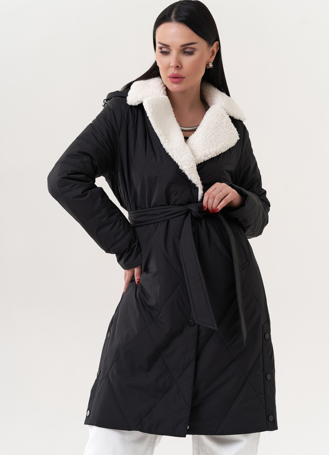 Стеганое пальто с капюшоном модель № 25033 меха малина