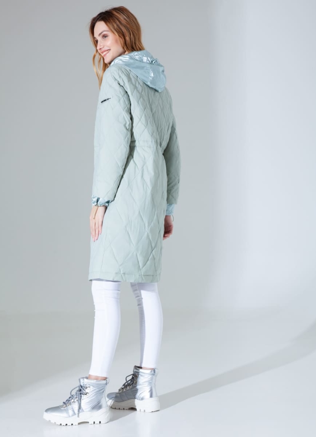 фото Куртка женская прямого кроя с капюшоном модель № 328