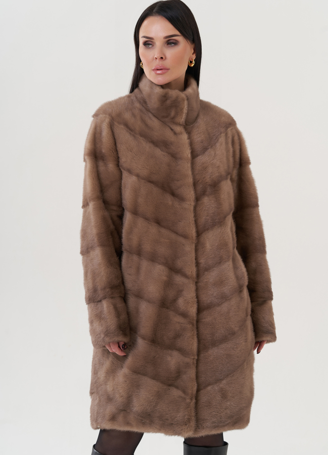 Норковая шуба с воротником стойка  модель № 24819 универмаг малина