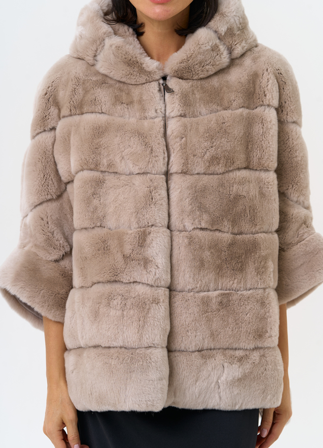 Короткая шуба из меха кролика с капюшоном модель № 25886 универмаг малина Короткая шуба из меха кролика с капюшоном модель № 25886 универмаг малина