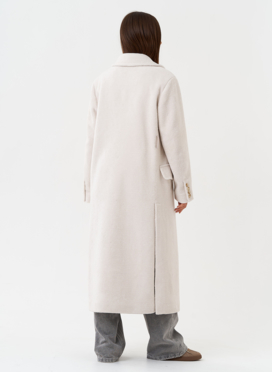 Длинное пальто из шерсти с английским воротником