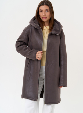 Женская двухсторонняя дубленка из эко замши с капюшоном Женская двухсторонняя дубленка из эко замши с капюшоном