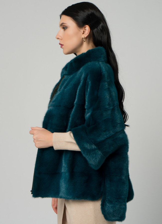 Короткая шуба на молнии зеленого цвета модель № 21647 универмаг малина