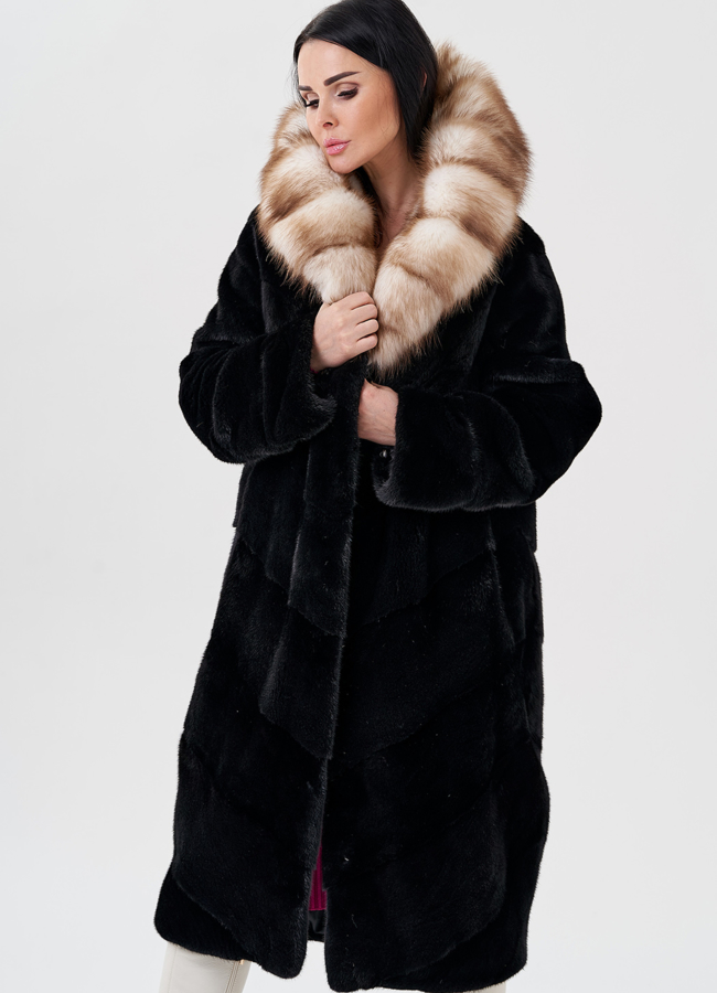 Норковая шуба с капюшоном из куницы  модель № 24228 в рассрочку