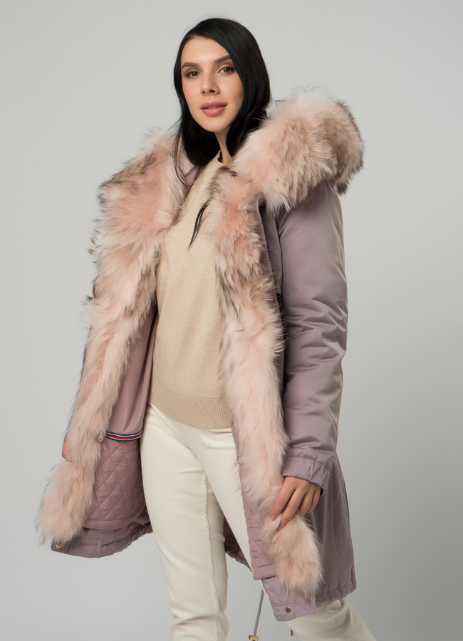 Парка с мехом из енота модель № 73392 универмаг малина