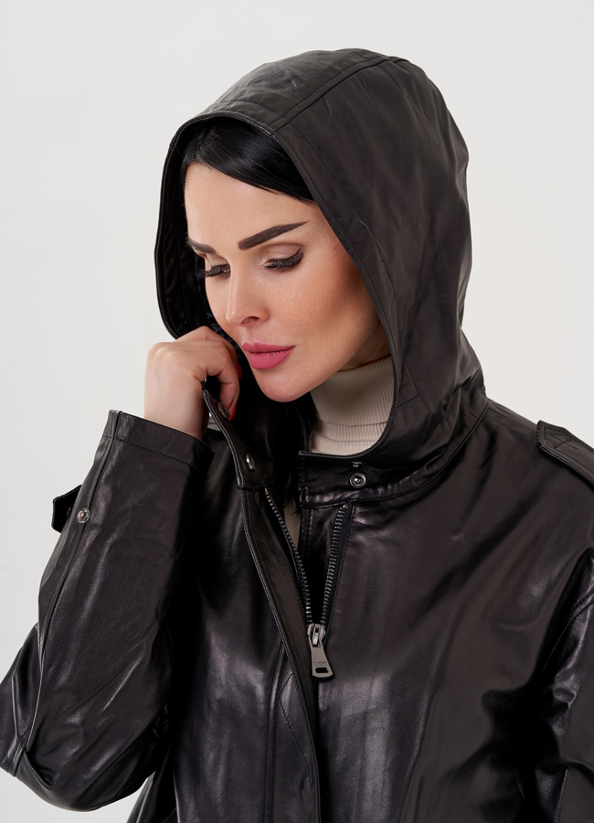 Кожаная куртка с капюшоном модель № 24361 универмаг малина