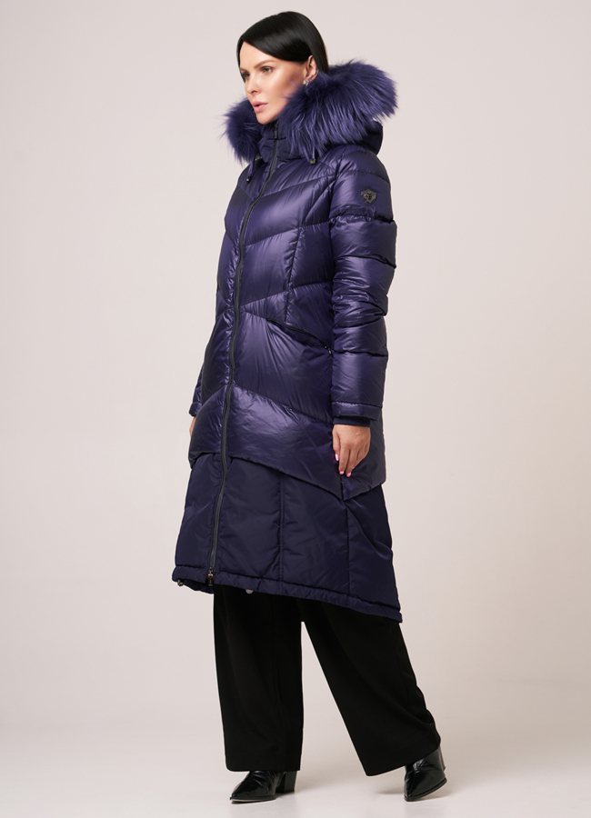 фото Пуховик DiegoM на молнии с капюшоном с отделкой из енота модель № Diego-M 723