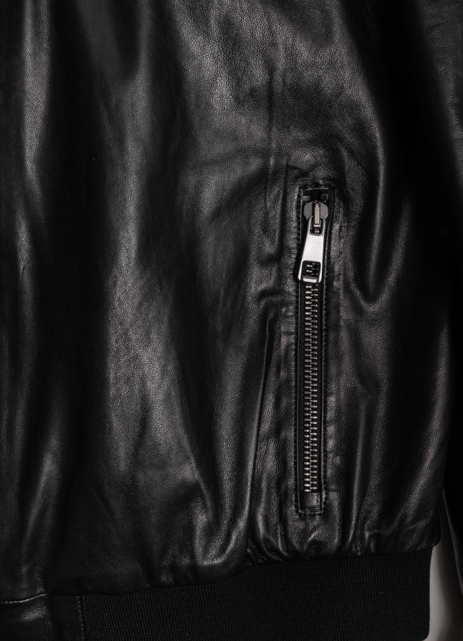 Куртка кожаная черного цвета модель № C-123 в кредит