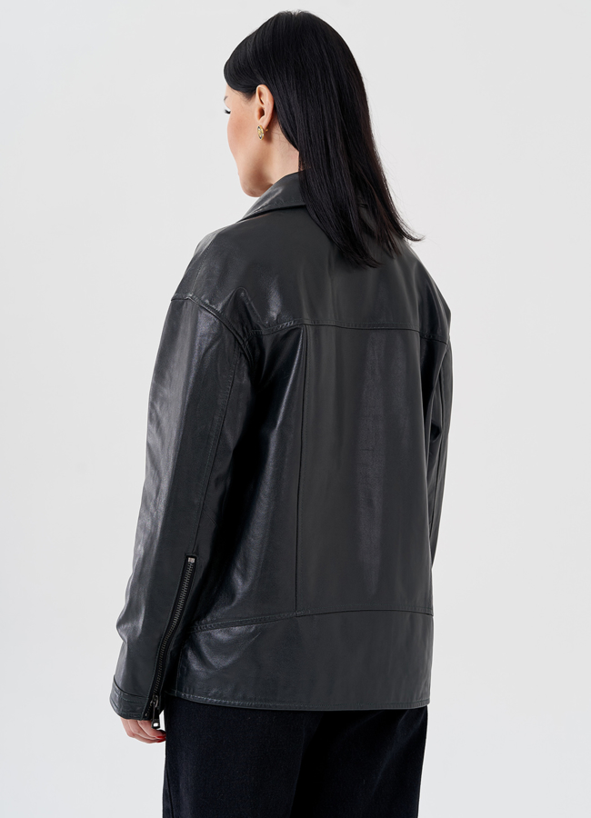 Женская куртка-косуха оверсайз  модель № 24120 универмаг малина